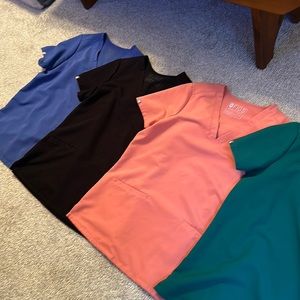 (4) FIGS TOP in SMALL